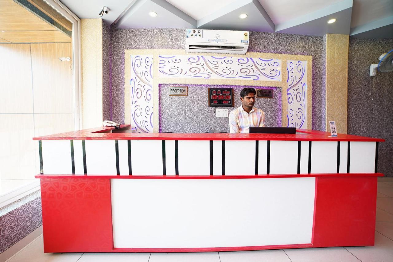 Oyo 39539 Hotel Vansh & Restaurant Kashipur Eksteriør bilde